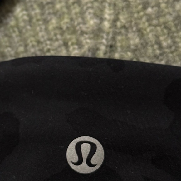 Lululemon Invigorate High-Rise Tight 25"
Heritage 365 Camo Deep Coal Multi Sz 8 - Picture 10 of 10